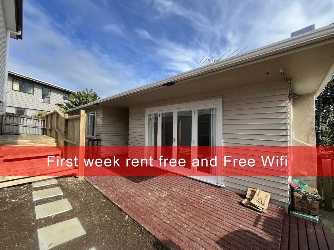 138 Luckens Road, West Harbour, Auckland - Carousel 1