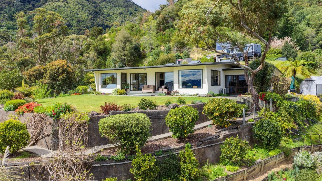 8 Broadway, Picton, Picton - Carousel 24
