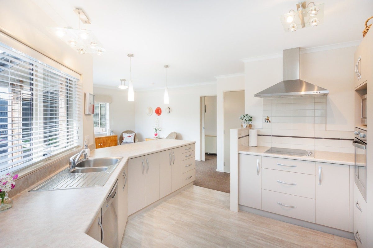 30 Daniel Place, Kelvin Grove, Palmerston North, Manawatu / Whanganui - Carousel 2
