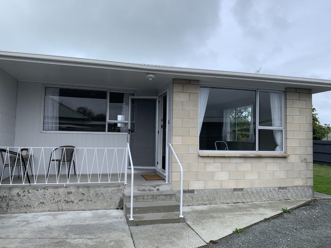 2/26 Babington Street, Parkside, Timaru - Carousel 1