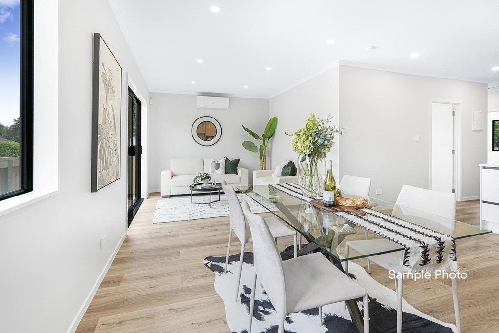 2/2 Wedgewood Place, Dinsdale, Hamilton - Carousel 2