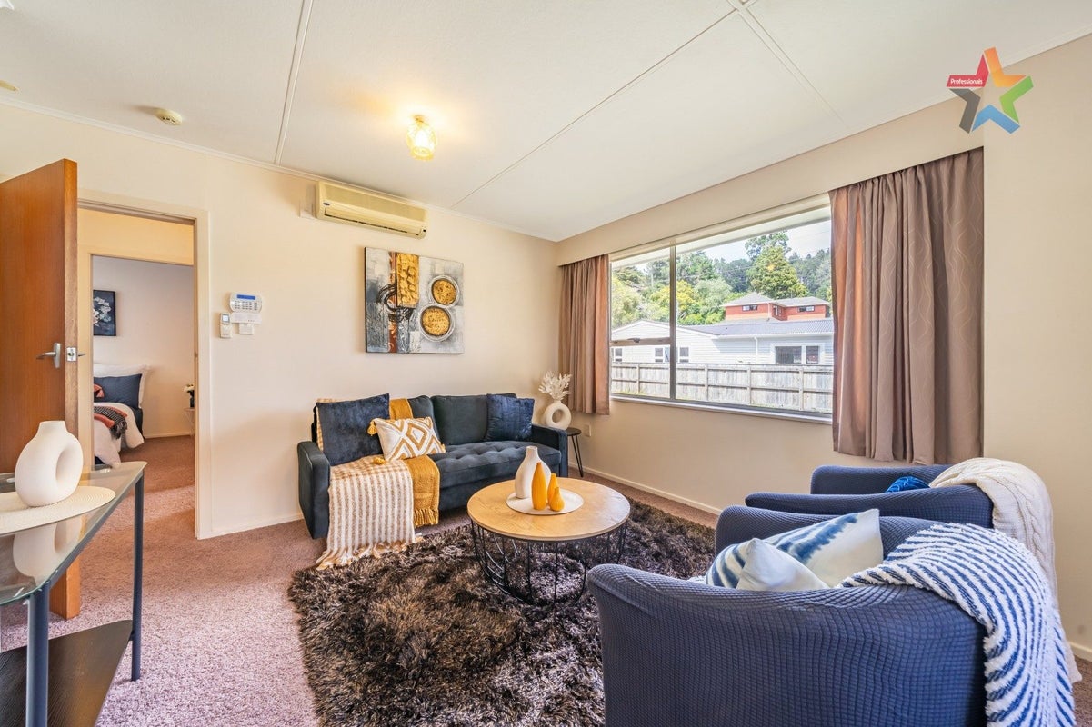1/46A Hine Road, Wainuiomata, Lower Hutt - Carousel 2