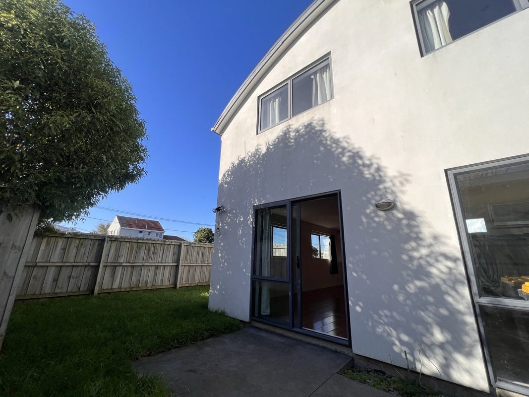 14A Buccleugh Street, Phillipstown, Christchurch - Carousel 14