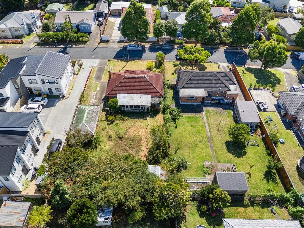 35 Sturges Avenue, Otahuhu, Auckland - Carousel 13