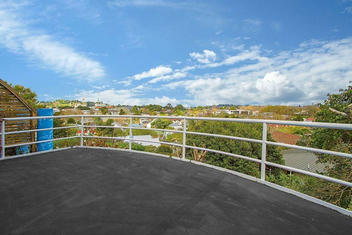 3/14 Warborough Avenue, Epsom, Auckland - Carousel 2