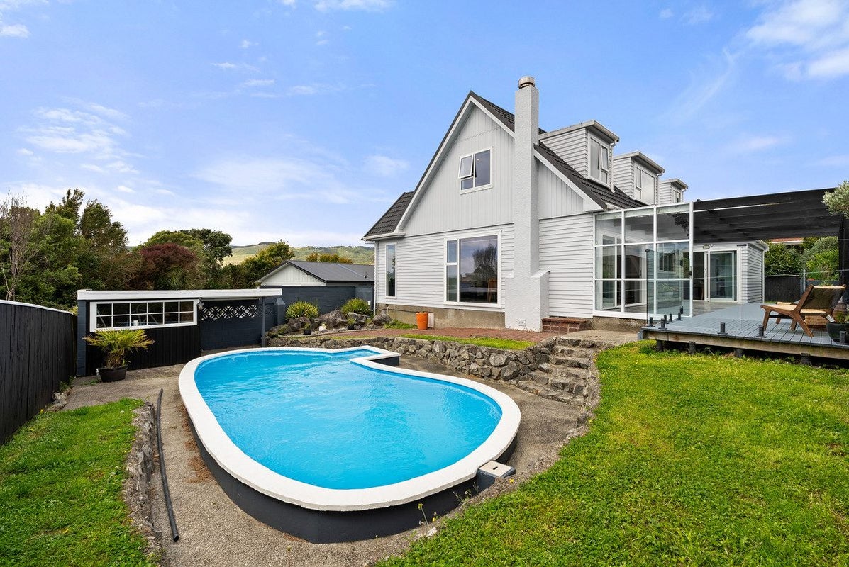 3 Gonville Street, Tawa, Wellington - Carousel 2