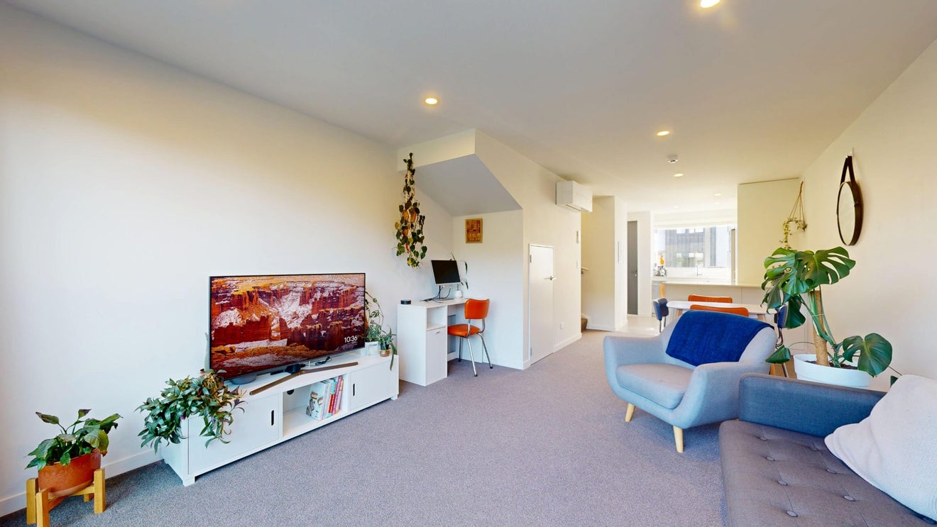 60 Ara Paiwhenua, Tawa, Wellington - Carousel 2