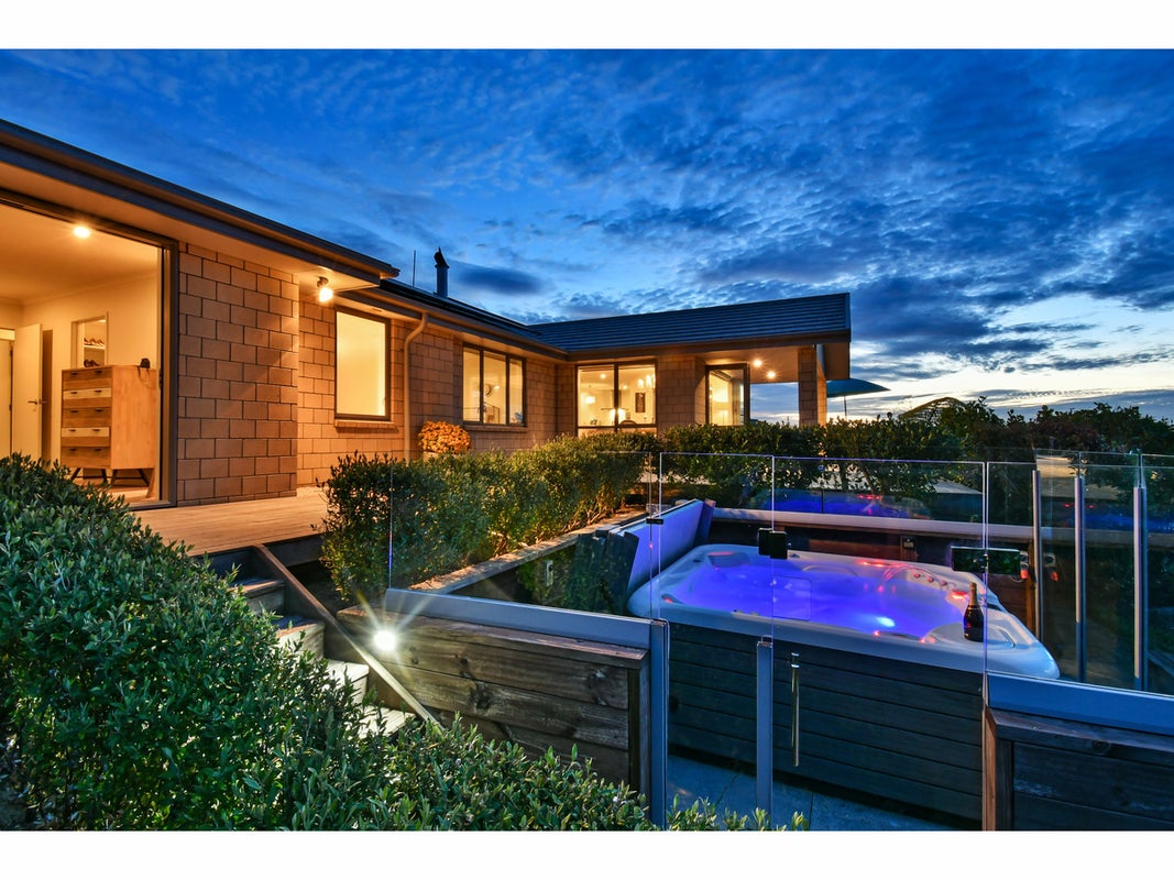 640 Ponga Road, Papakura - Carousel 35