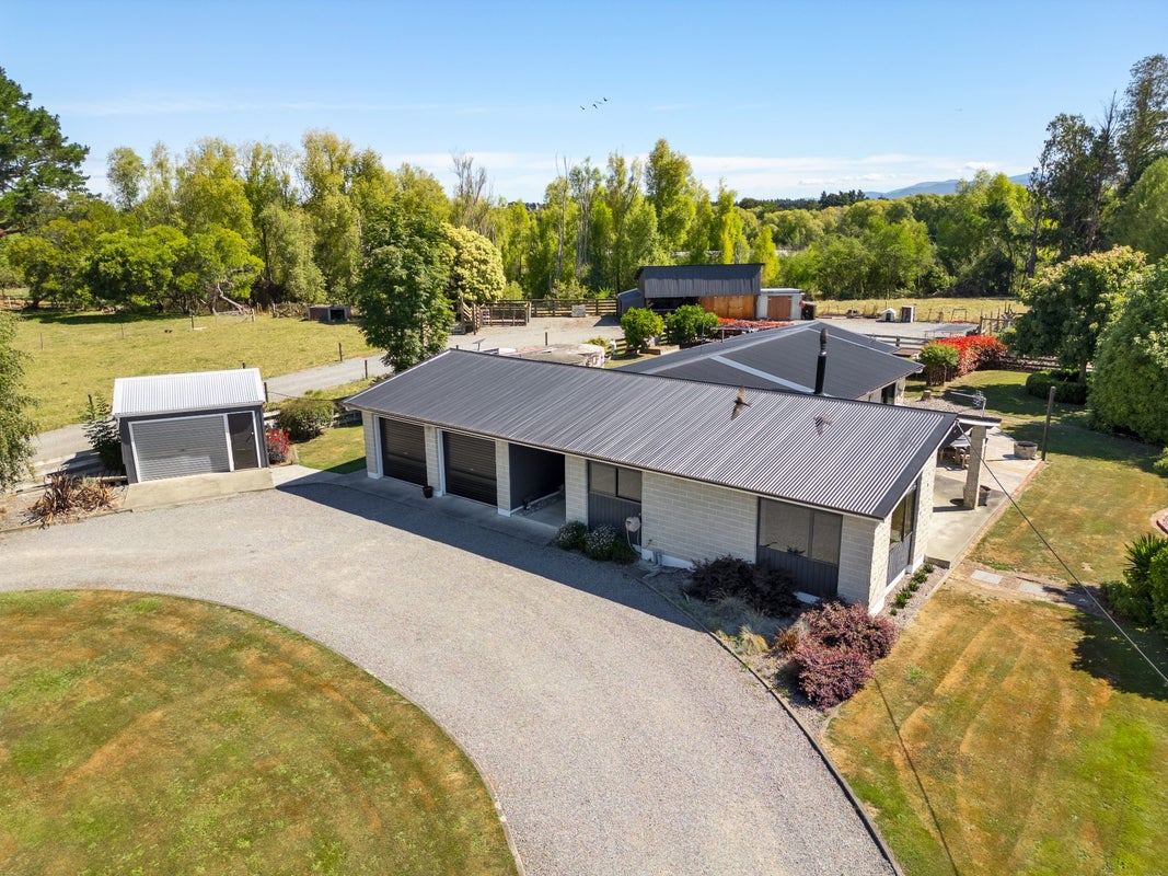 161 Upper Manaia Road, Upper Plain, Masterton - Carousel 1