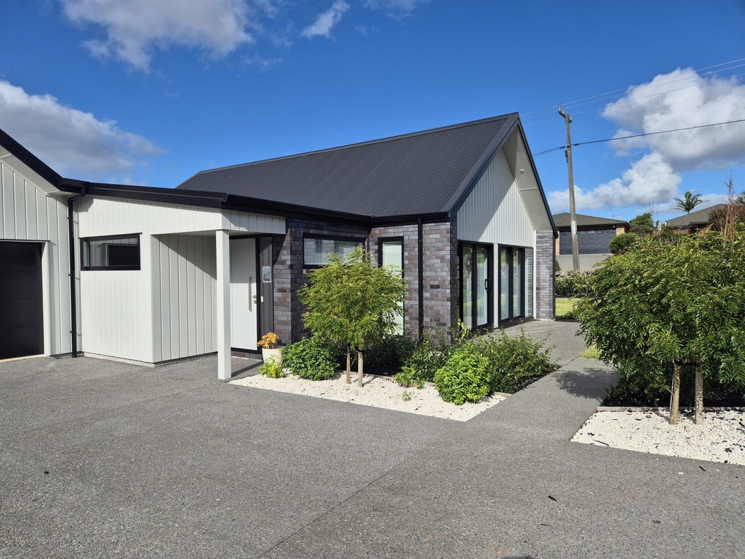 76 Rock Ridge Drive, Te Kamo, Whangarei - Carousel 1
