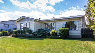 8 Koha Road, Taupo, Taupo - Carousel 1