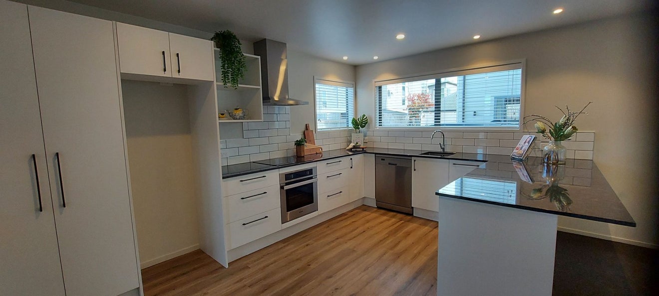 35C Whitmore Street, Edgeware, Christchurch - Carousel 2