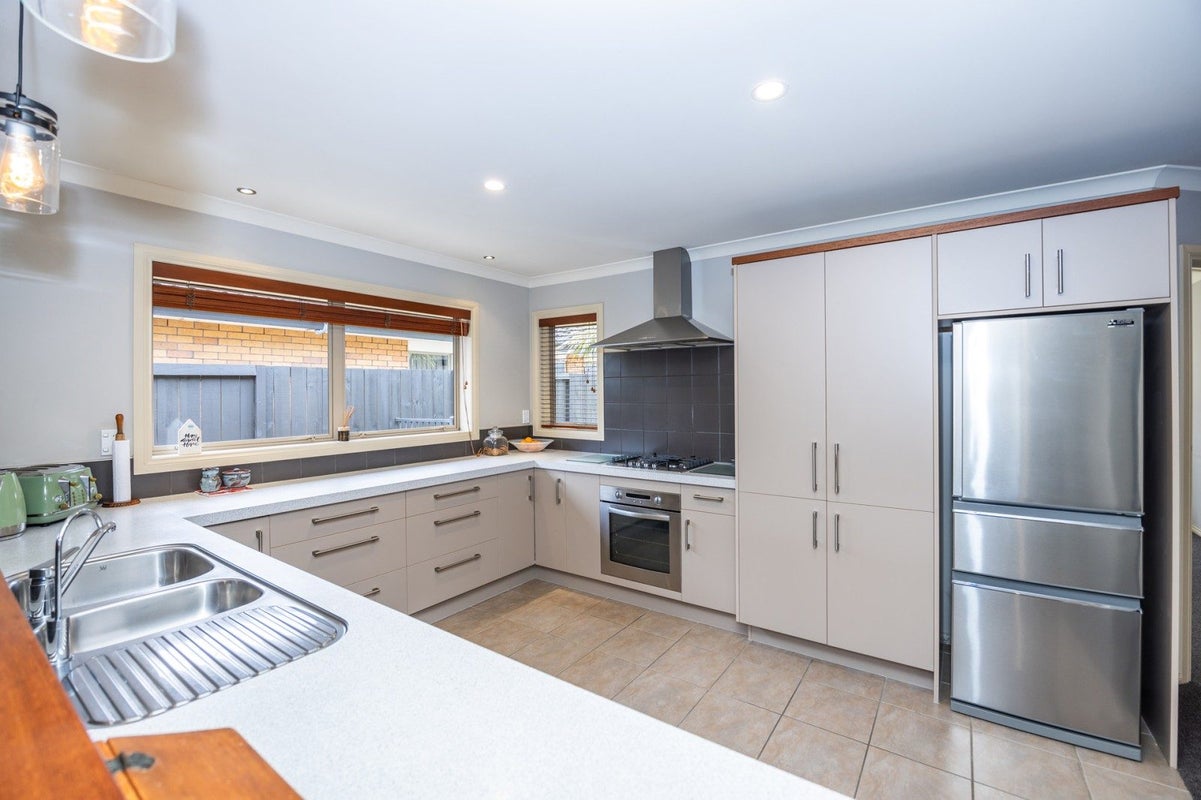 10 Cranmer Close, Rototuna North, Hamilton - Carousel 2