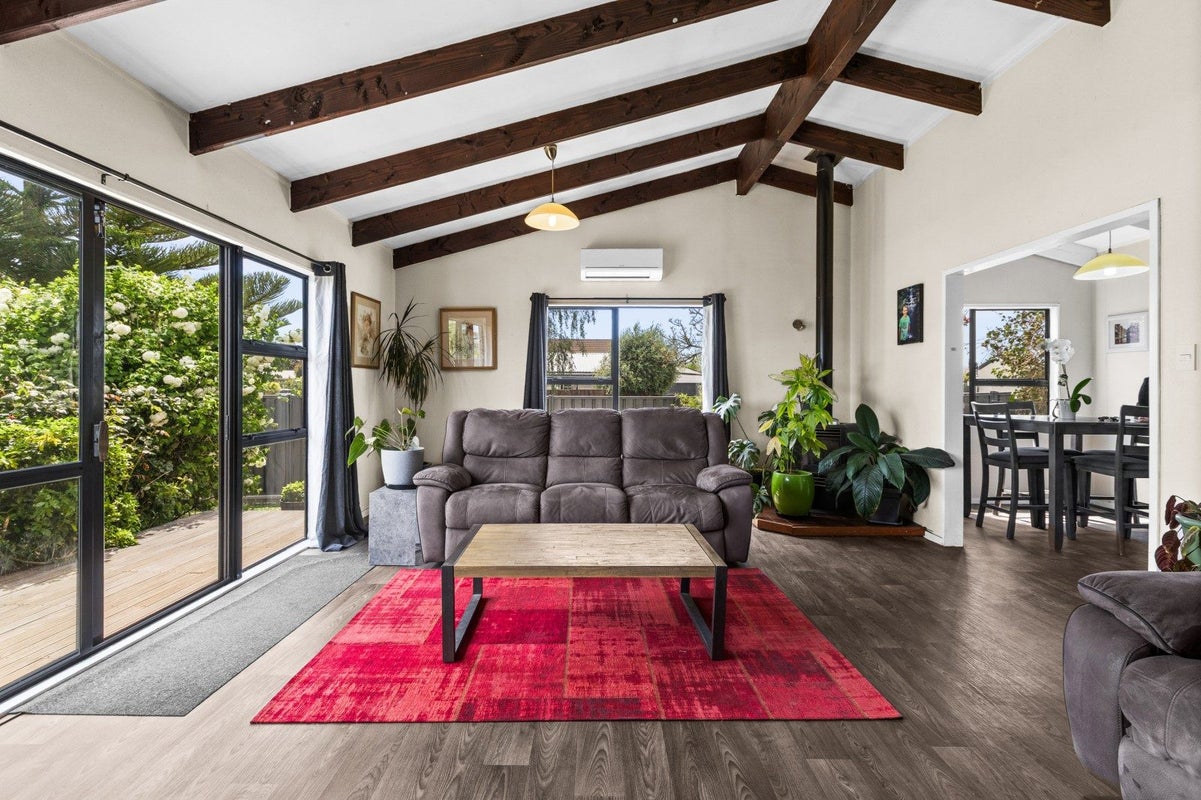 47 Ryan Crescent, Greenmeadows, Napier - Carousel 2
