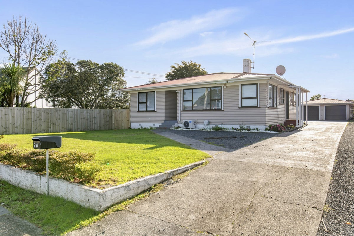 26 Myers Road, Manurewa East, Auckland - Carousel 1