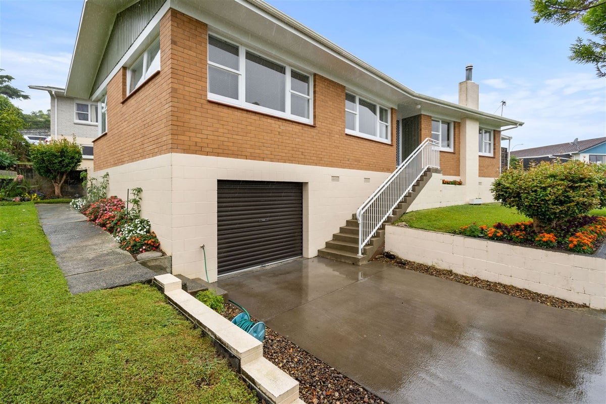 21 Oakland Avenue, Woodhill, Whangarei - Carousel 1