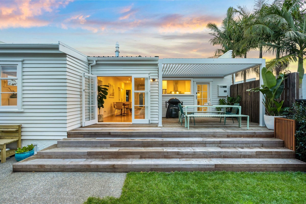 26 Gardner Avenue, New Lynn, Auckland - Carousel 2