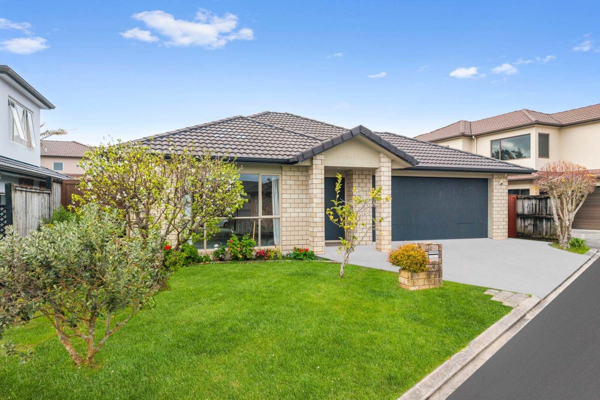 6 Tsar Court, Flat Bush, Manukau City, Auckland - Carousel 2