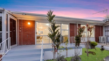 6/1 Ribblesdale Road, Henderson, Auckland - Carousel 1