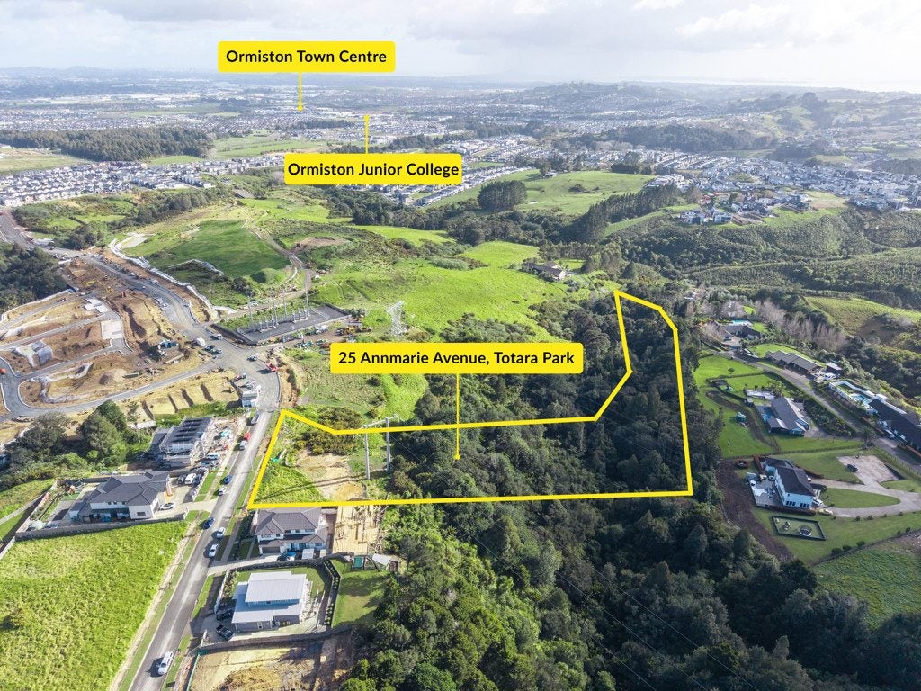 25 Annmarie Avenue, Totara Park, Auckland - Carousel 1