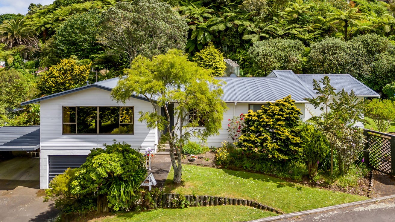 29B Thames Street, Welbourn, New Plymouth - Carousel 1