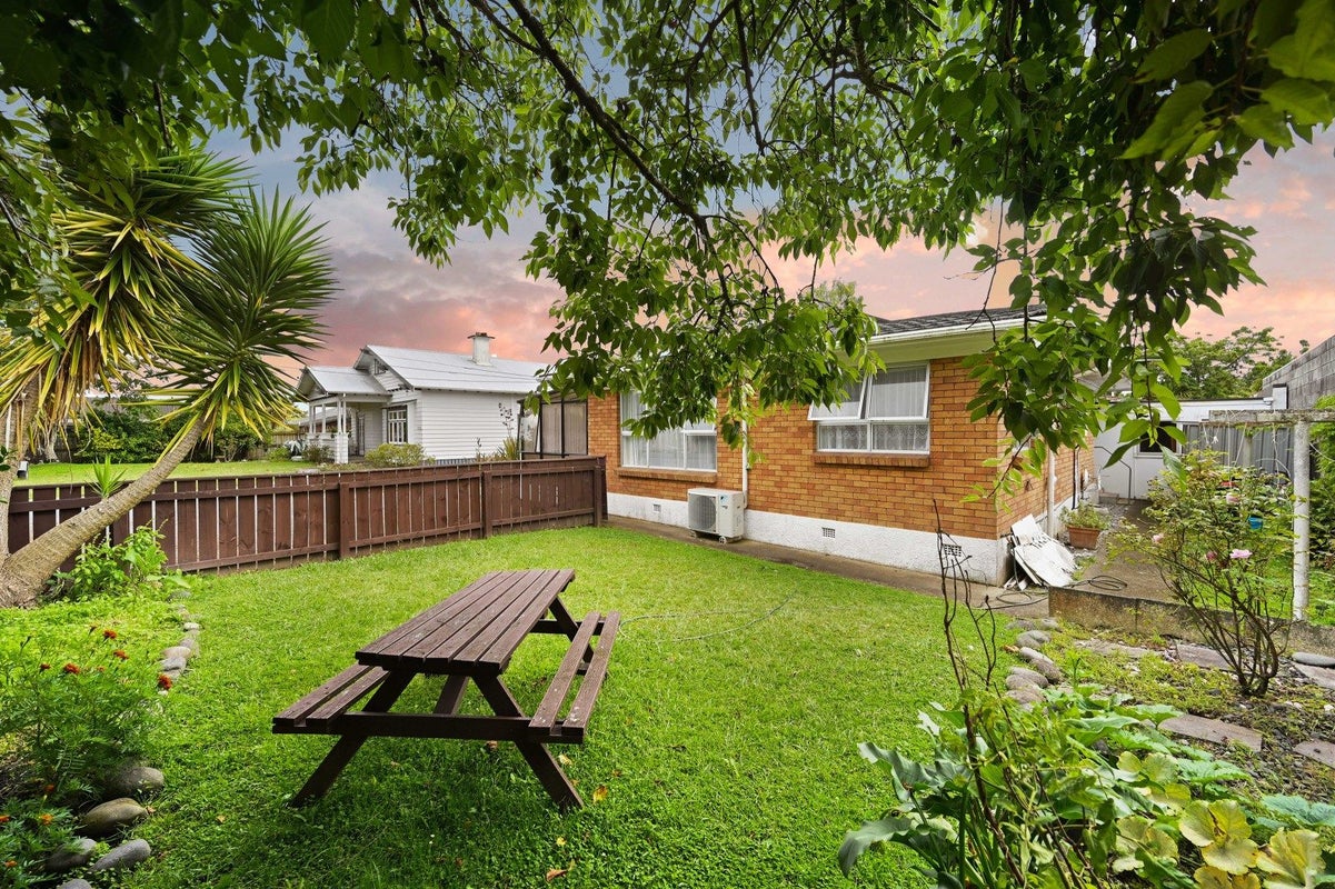 282 Te Rapa Road, Beerescourt, Hamilton - Carousel 1