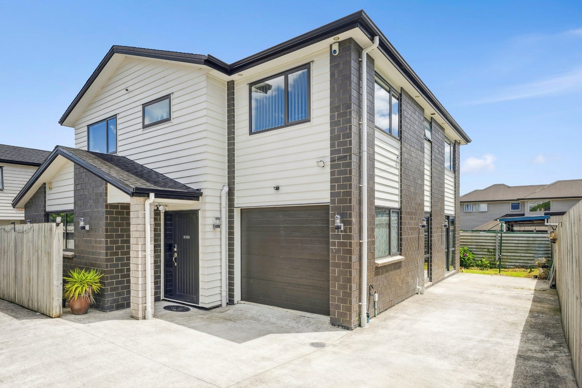 173A Gray Avenue, Papatoetoe, Auckland - Carousel 1