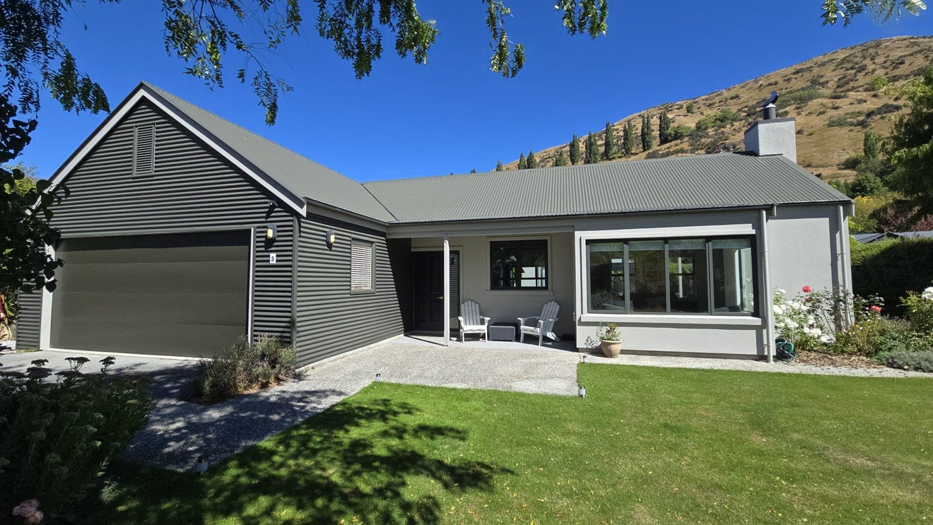 3 Bramshill Drive, Lower Shotover, Queenstown - Carousel 1