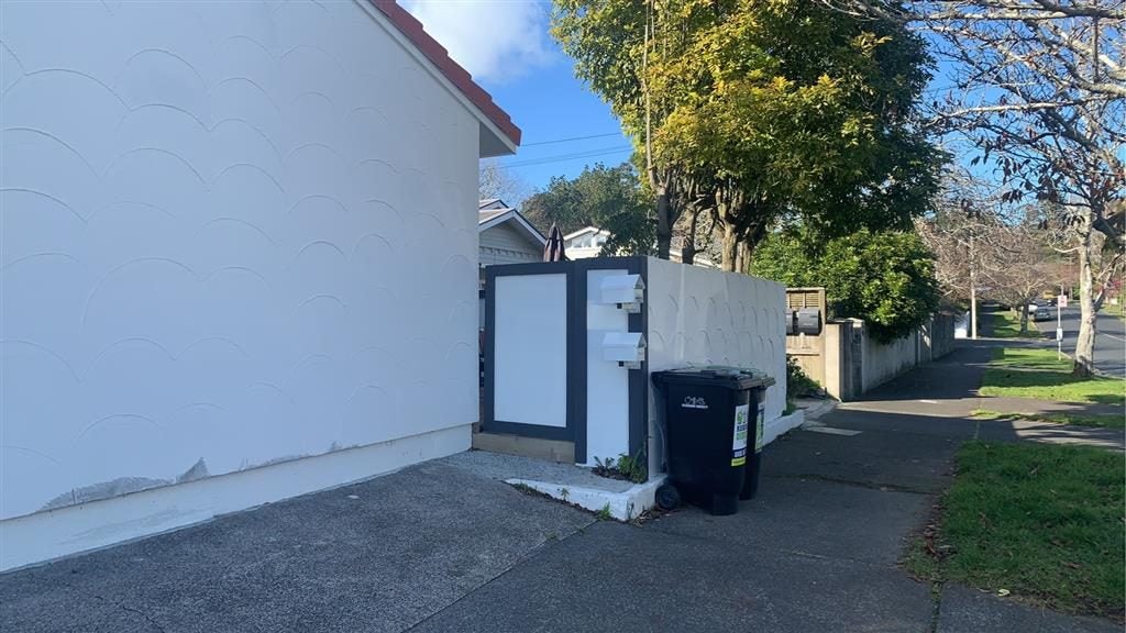 1/144 St Andrews Road, Epsom, Auckland - Carousel 1