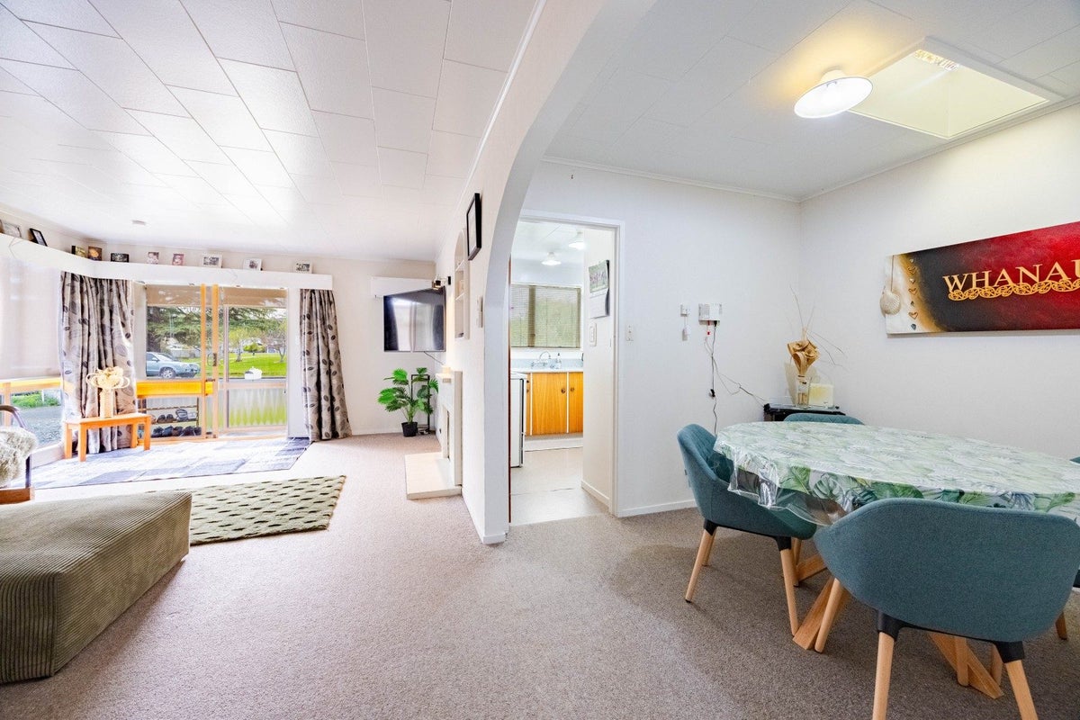 7/21 Douglas Mclean Avenue, Marewa, Napier - Carousel 1