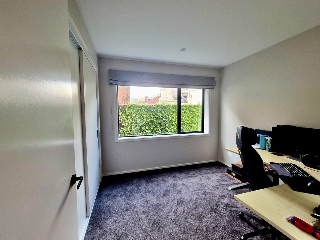 4/39 Nelson Street, Petone, Lower Hutt - Carousel 19