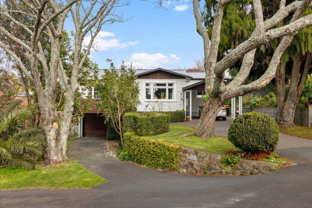 30 Fourteenth Avenue, Tauranga South, Tauranga - Carousel 1