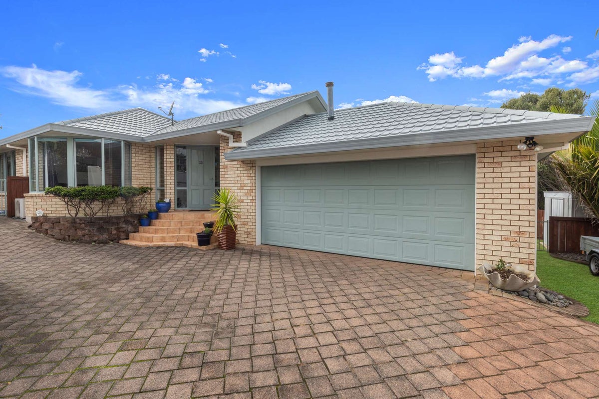 18 Friesian Place, Grandview Heights, Hamilton - Carousel 2
