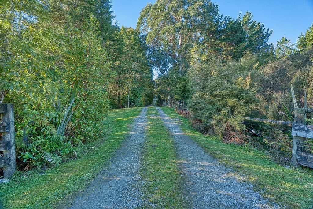 89 Russell Road, Kaniere, Hokitika - Carousel 31
