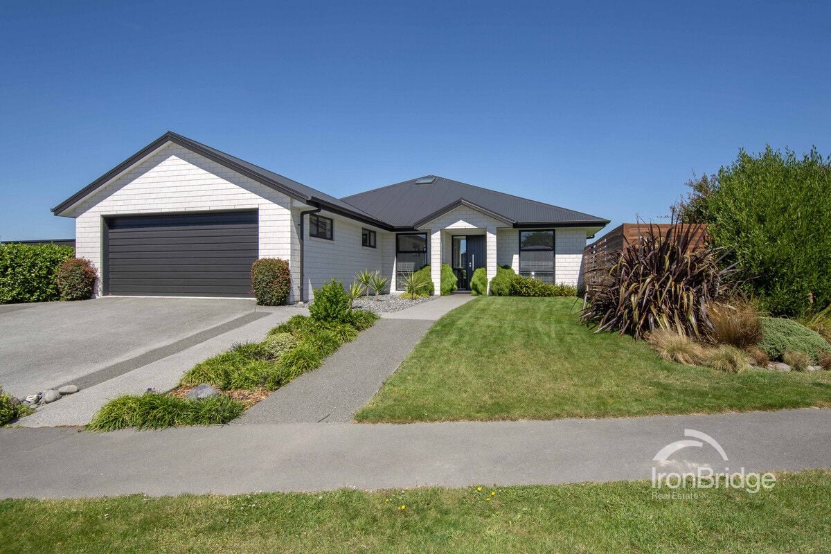 1 Romanee Lane, Wigram, Christchurch - Carousel 1