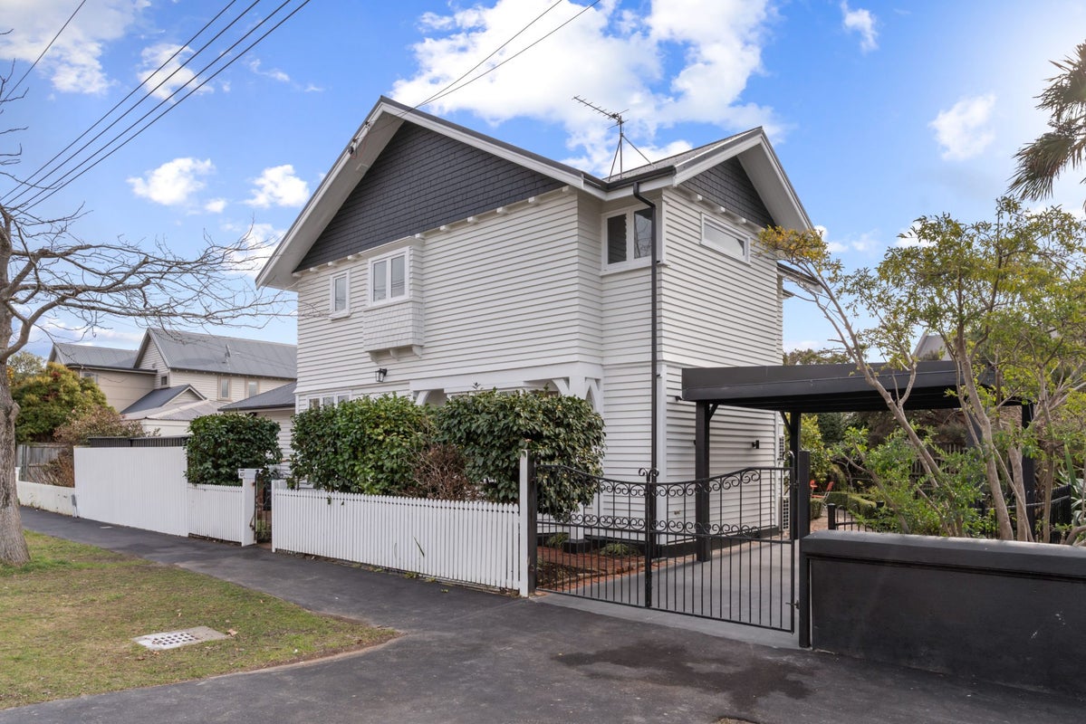 43 Tomes Road, St Albans, Christchurch - Carousel 33