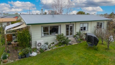 27 Cass Street, Temuka - Carousel 1