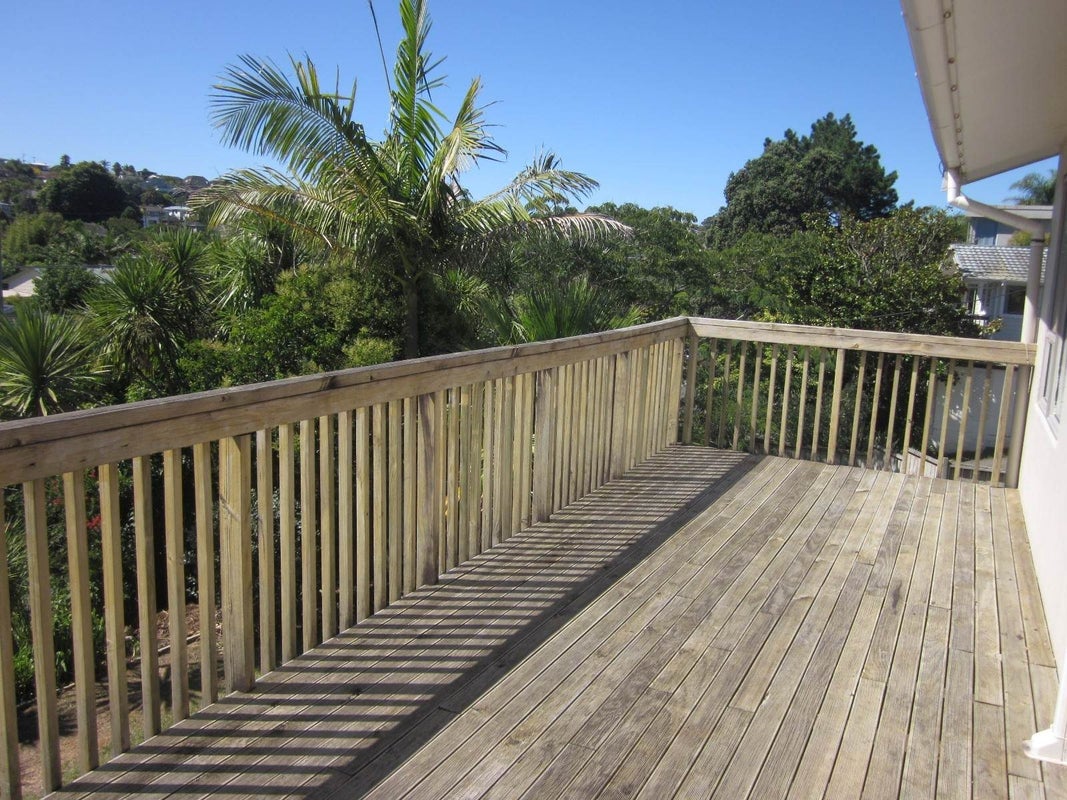1/64 Saddleback Rise, Murrays Bay, Auckland - Carousel 2