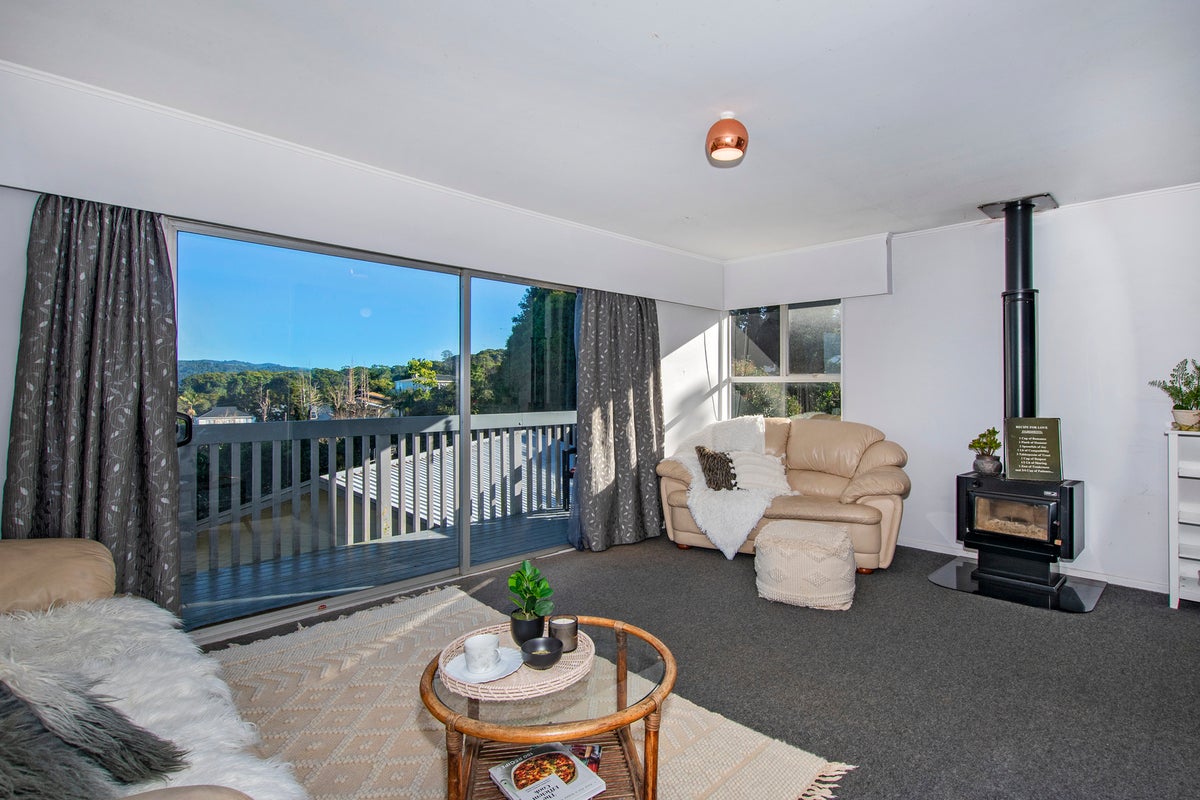12A Bahama Place, Parahaki, Whangarei - Carousel 2