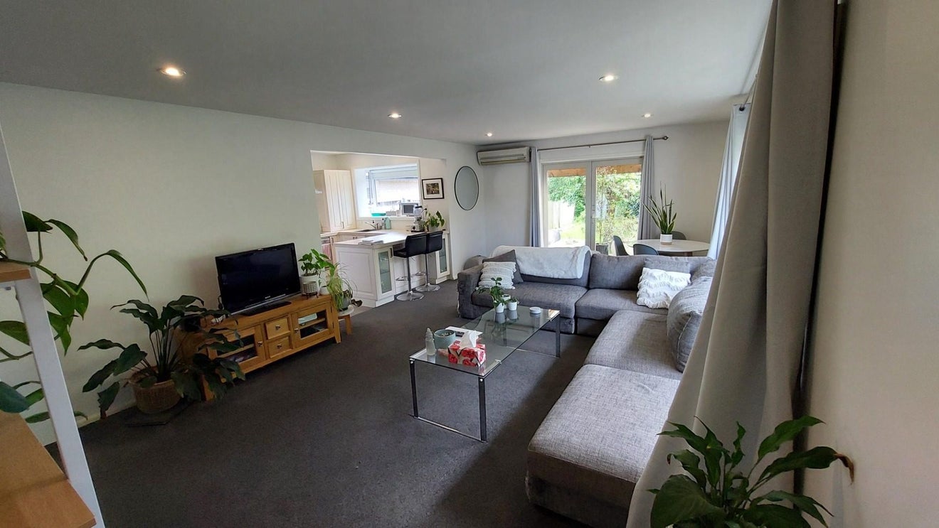 2/29 Delaware Crescent, Russley, Christchurch - Carousel 2