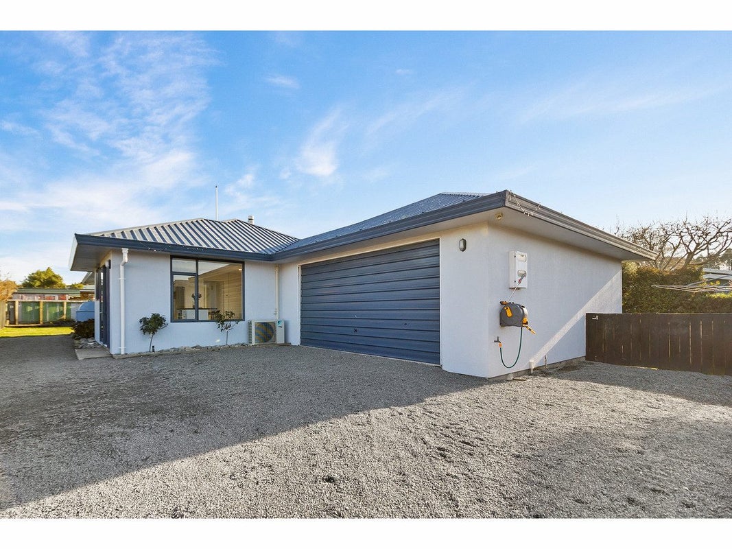 105 Murray Street, Temuka - Carousel 30