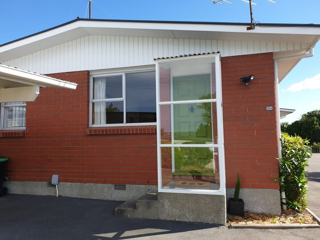 10A Glenelg Spur, Hillsborough, Christchurch - Carousel 1