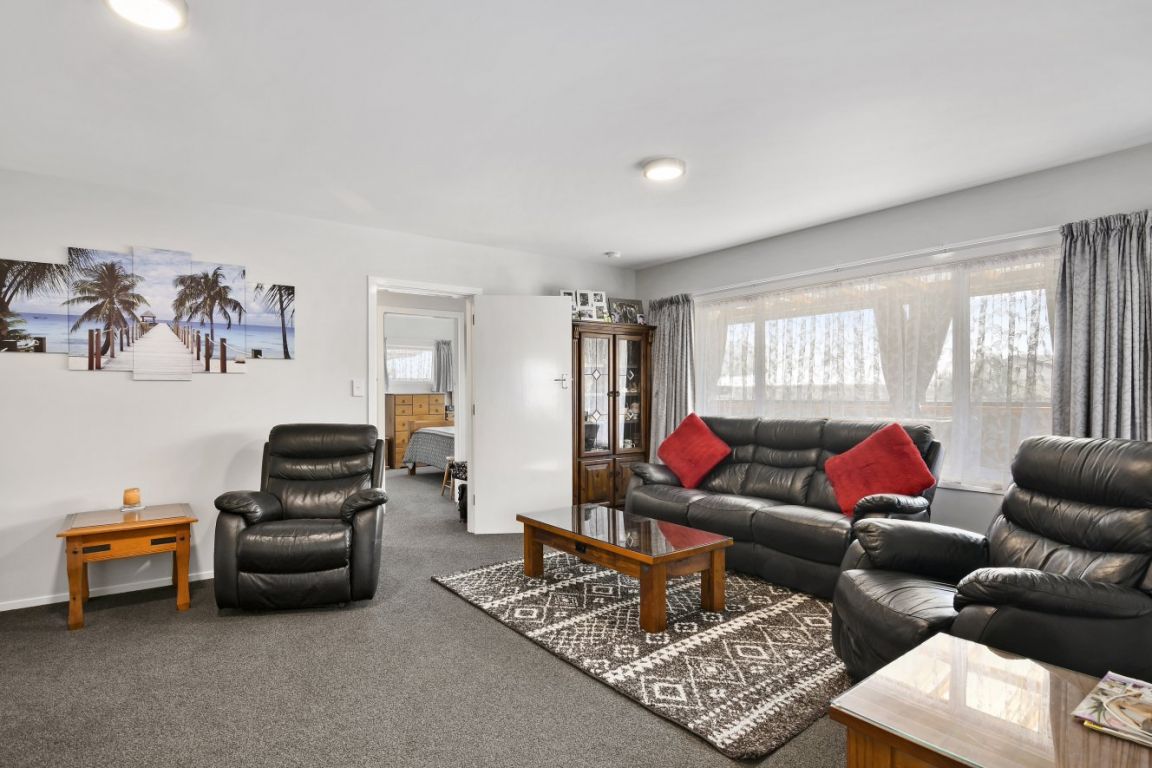 17 Tennyson Crescent, Stoke, Nelson - Carousel 2