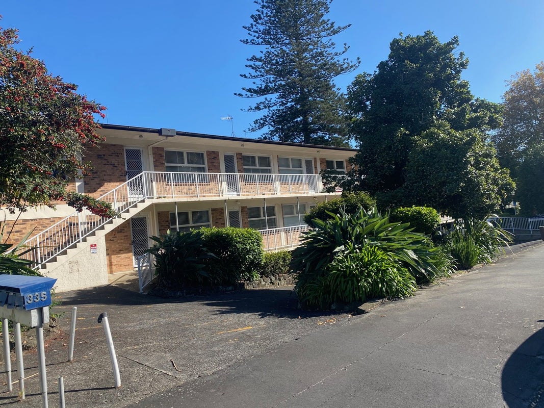 335 Mount Eden Road, Mount Eden, Auckland - Carousel 1