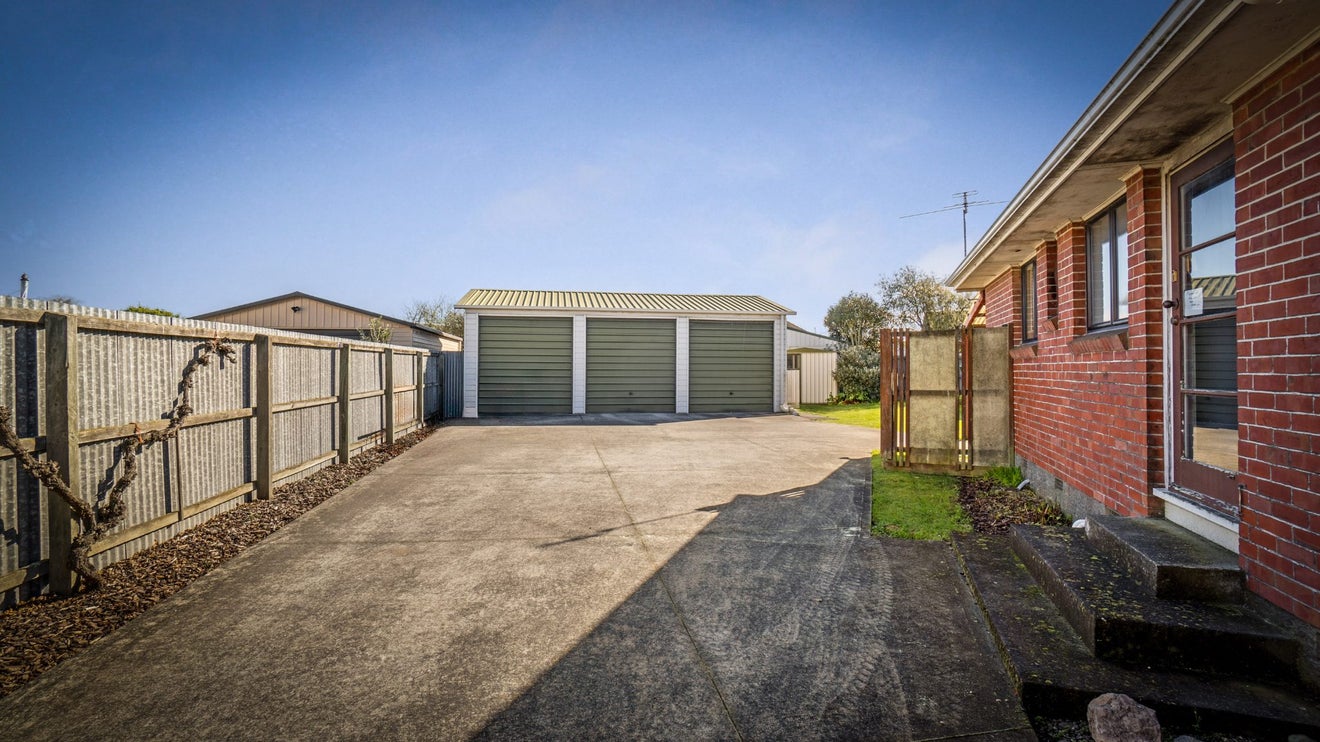 16 Ngata Place, Hei Hei, Christchurch - Carousel 2