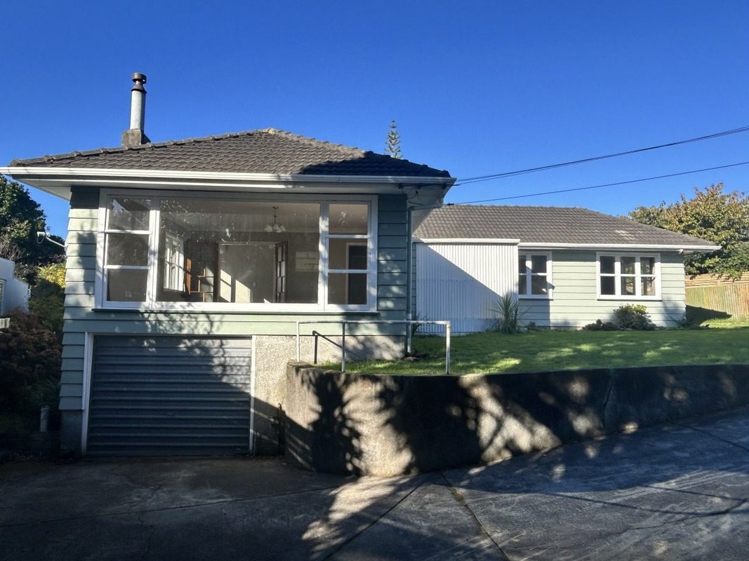 9 Bluegum Road, Paraparaumu Beach, Paraparaumu - Carousel 2