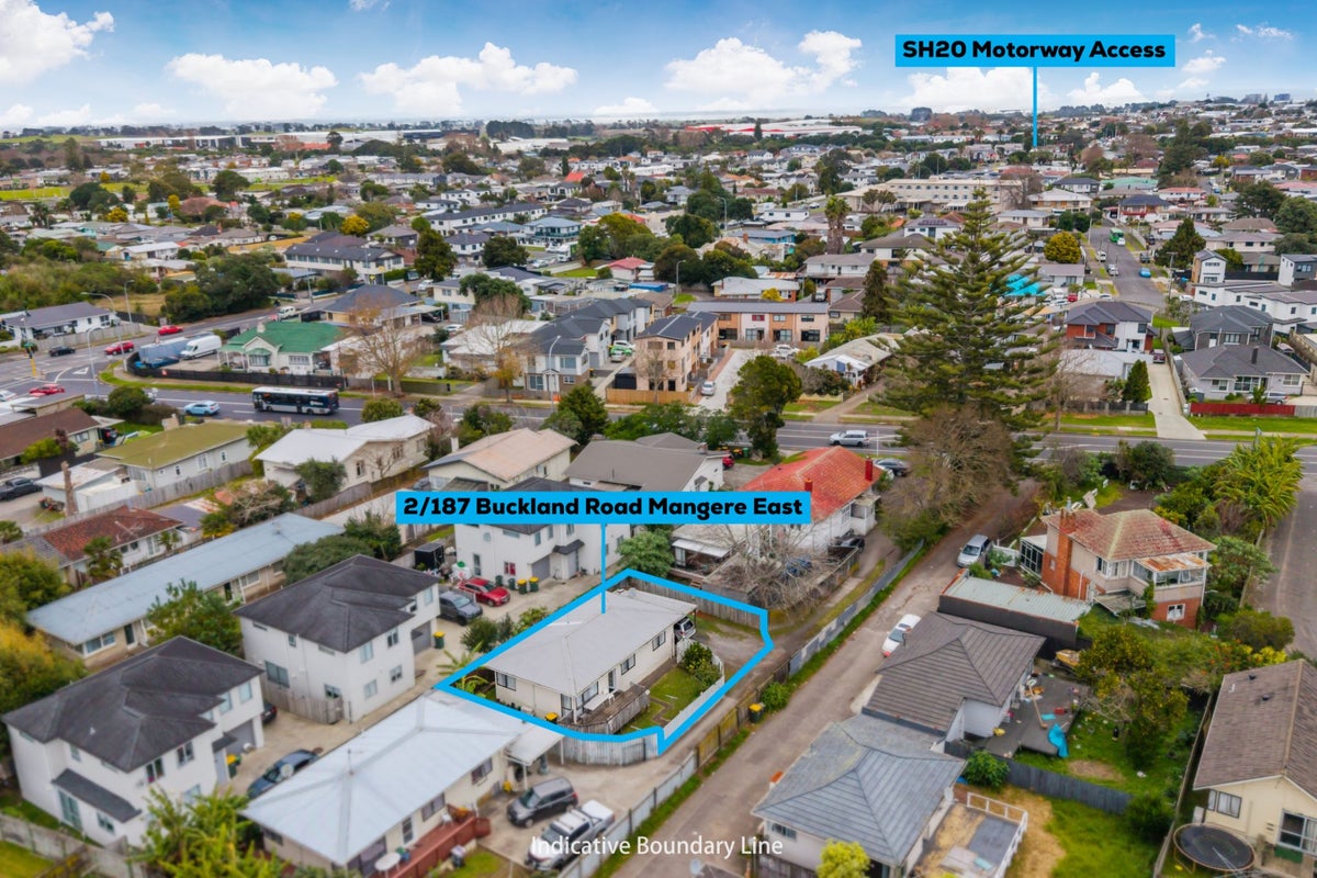 2/187 Buckland Road, Mangere East, Auckland - Carousel 15