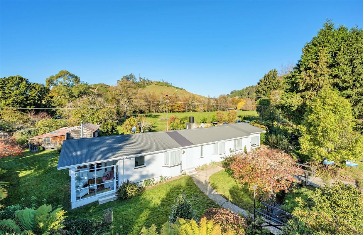 7 Greenhill Road, Ngatimoti - Carousel 1