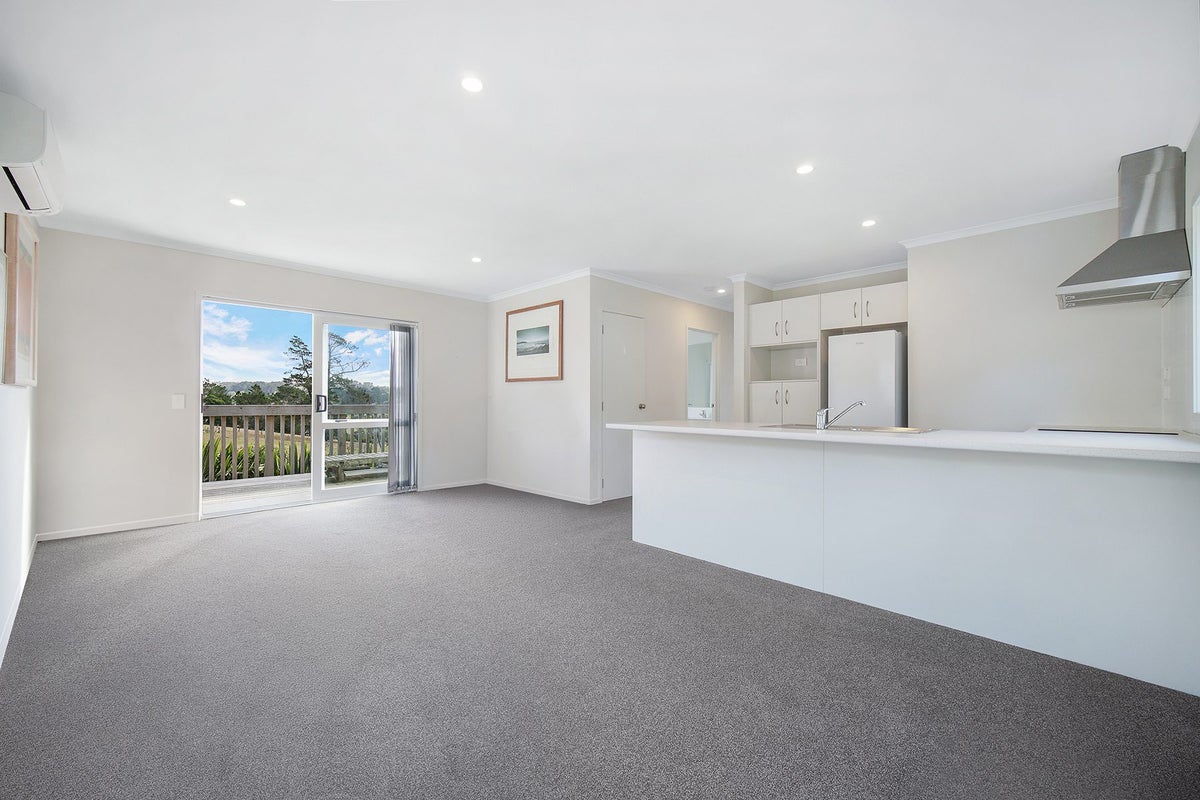 206A Tawa Road, Kumeu - Carousel 2
