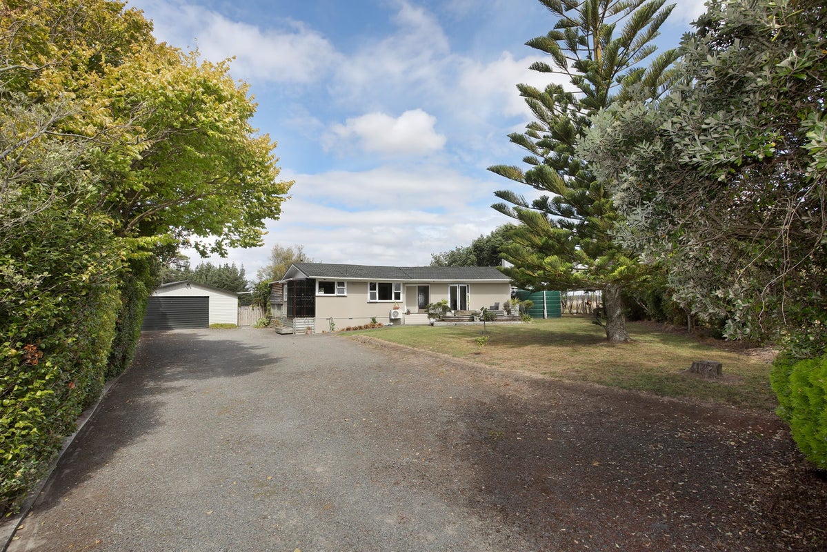 1363 Wellington Road, Crofton, Marton - Carousel 1